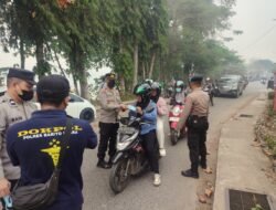 Polres Barito Utara Gencarkan Imbauan Karhutla dan Pembagian Masker Gratis