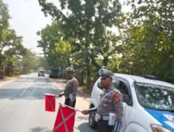 Antisipasi Lakalantas, Satlantas Polres Kapuas Pantau Arus Lalu Lintas Lingkar Luar Kota
