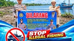 Cegah Perusakan Ekosistem Perairan, Polsek Kapuas Timur Sosialisasikan Bahaya Illegal Fishing untuk Keberlanjutan