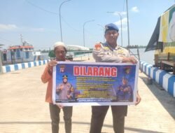 Cegah Illegal Fishing, Satpolairud Polres Kapuas Imbau Hal Ini Pada Warga Pesisir DAS Kapuas.