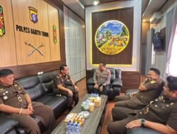 **Kapolres Bartim Sambut Hangat Kajari Baru, Perkuat Sinergi Penegakan Hukum**