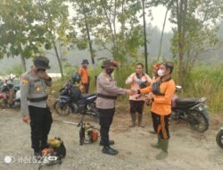 Cegah Karhutla dari Hulu, Pasis SIP dan Bhabinkamtibmas Gunung Mas Edukasi Warga Larangan Membakar Lahan