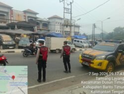 *Patroli Kota Presisi Satsamapta Bartim Sambangi Pasar dan RSUD, Cegah Gangguan Kamtibmas**
