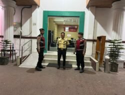 Sat Samapta Polres Sukamara Perkuat Kewaspadaan di Bank Kalteng, Pengguna ATM Diingatkan Lindungi Data Pribadi