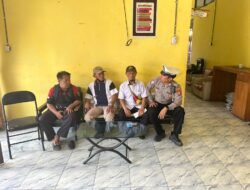 *Patroli Harkamtibmas, Satlantas Bartim Berikan Edukasi Keselamatan Berlalu Lintas Kepada Warga*