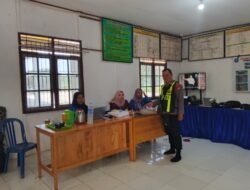 PERSONIL POLSEK PULAU PETAK LAKSANAKAN PATROLI DIALOGIS KE DESA-DESA WILAYAH KECAMATAN PULAU PETAK