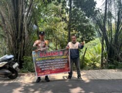 **Cegah Karhutla dari Desa, Polsek Awang Sosialisasikan Bahaya Pembakaran Hutan dan Lahan kepada Warga**