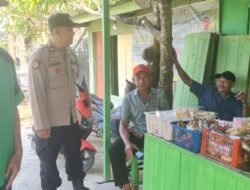 PERSONIL POLSEK PULAU PETAK LAKSANAKAN PATROLI DIALOGIS KE DESA-DESA WILAYAH KECAMATAN PULAU PETAK