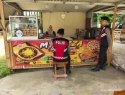 *Tim Patroli Presisi Berikan Layanan Call Center 110 kepada Pemilik Toko Saat Terjadi Gangguan Keamanan**