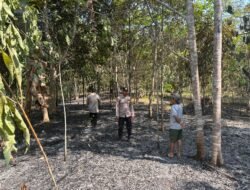 *Cegah Karhutla Sebelum Api Menyala, Bhabinkamtibmas Bangkirayen Cek Lahan Warga yang Siap Dibakar**