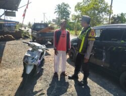 PERSONIL POLSEK PULAU PETAK LAKSANAKAN PATROLI DIALOGIS KE DESA-DESA WILAYAH KECAMATAN PULAU PETAK