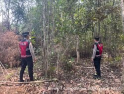 **Patroli Kota Presisi Polres Bartim Ingatkan Warga Tak Bakar Sampah Dekat Lahan Mudah Terbakar**