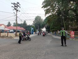 **Strong Point di Simpang 45, Polisi Utamakan Keselamatan Pelajar Saat Jam Berangkat Sekolah**