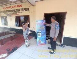 **Polsek Patangkep Tutui Kenalkan Barcode Yanduan Dumas Propam, Permudah Masyarakat Sampaikan Pengaduan**