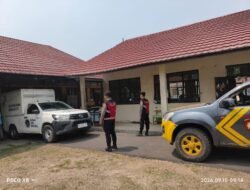 **Patroli Kota Presisi Sambangi SMAN 1 Tamiang Layang, Satsamapta Pastikan MBG Aman dan Situasi Kamtibmas Kondusif**