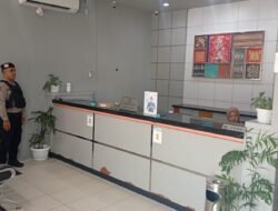 *Pengamanan Objek Vital Satsamapta, Pantau Aktivitas Bank BRI Tamiang Layang untuk Beri Rasa Aman**