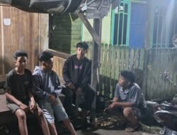 ANGGOTA POLSEK PULAU PETAK LAKSANAKAN PATROLI MALAM, GUNA MEWUJUDKAN KAMTIBMAS KONDUSIF DI WILAYAH KECAMATAN PULAU PETAK