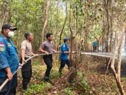 *Laporan Titik Api di Tampa Ditindaklanjuti Cepat, Polsek Dusun Tengah Bersama Damkar Lakukan Pemadaman*