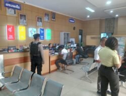 *Satsamapta Polres Bartim Perketat Pengamanan Bank Kalteng, Setiap Aktivitas Dipantau*