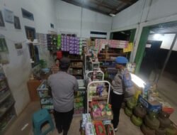 Patroli KRYD Polsek Patangkep Tutui Sambangi Warung Warga di Desa Ramania