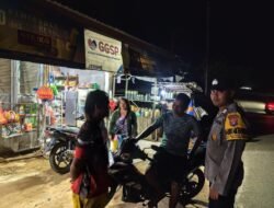 Cegah Kejahatan Malam Hari, Personel Polsek Manuhing Pastikan Kantor Pos dan Perbankan Aman