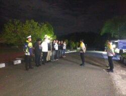 Pastikan Kesiapsiagaan, Pawas Polres Gumas Pimpin Pengecekan Personel Piket Malam