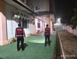 Satsamapta Polres Bartim Laksanakan Observasi Keamanan di Kantor DPRD Saat Dini Hari
