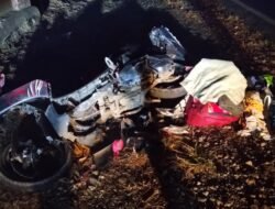 *Laka Lantas di Desa Patung, Pengendara Motor Meninggal Dunia dan Dua Penumpang Terluka**