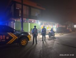 *PATROLI MALAM SATSAMAPTA BARTIM PERKUAT KEAMANAN, JAGA KOTA TAMIANG LAYANG TETAP KONDUSIF*