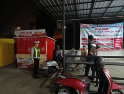 Satlantas Polres Bartim Patroli Malam di Jl. A. Yani Depan Dinas PU Antisipasi Balap Liar