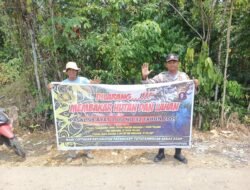 *Personel Polsek Patangkep Tutui Turun Langsung Sosialisasikan Larangan Membakar Lahan di Ramania**