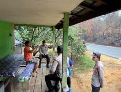 Polsek Manuhing Patroli Wilayah Rawan Karhutla, Edukasi Warga Tumbang Jalemu