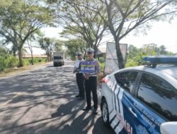 Antisipasi Lakalantas, Satlantas Polres Kapuas Pantau Arus Lalu Lintas Lingkar Luar Kota