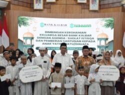 Dirut Bank Kalbar Pimpin Santunan 50 Anak Yatim Piatu dan Dhuafa