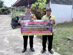 Bhabinkamtibmas Sosialisasi Larangan Membakar Lahan Di Desa Muara Sumpoi