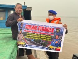 Tingkatkan Kesadaran Kebersihan Lingkungan, Satpolairud Imbau Masyarakat Pesisir Untuk Tidak Membuang Sampah Ke Sungai