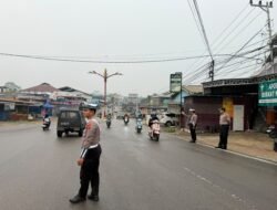 Plh Kapolres Murung Raya Bersama Anggota Satlantas Strong Point Pagi, Wujudkan Lalu Lintas yang Aman dan Tertib