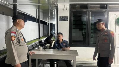 Personel Polsek Tewah Hadir di Tengah Warga, Pastikan Situasi Aman