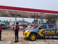 *CIPTAKAN RASA AMAN, SATSAMAPTA POLRES BARTIM PATROLI SPBU LONGKANG, ANTISIPASI PREMANISME DAN GANGGUAN KAMTIBMAS*