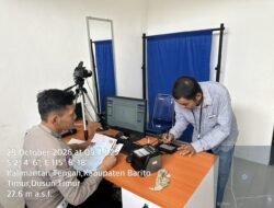 *Utamakan Pelayanan Prima dan Transparan, Satpas Polres Bartim Layani Pemohon SIM dengan Humanis*